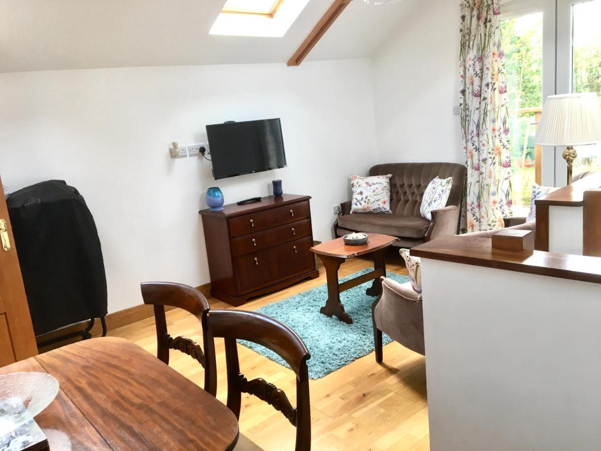 Meander Apartment