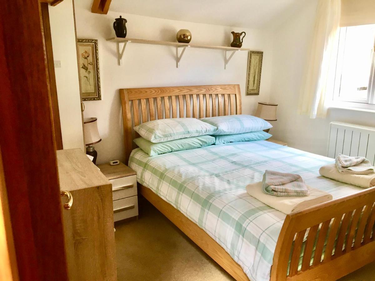 Meander Apartment
